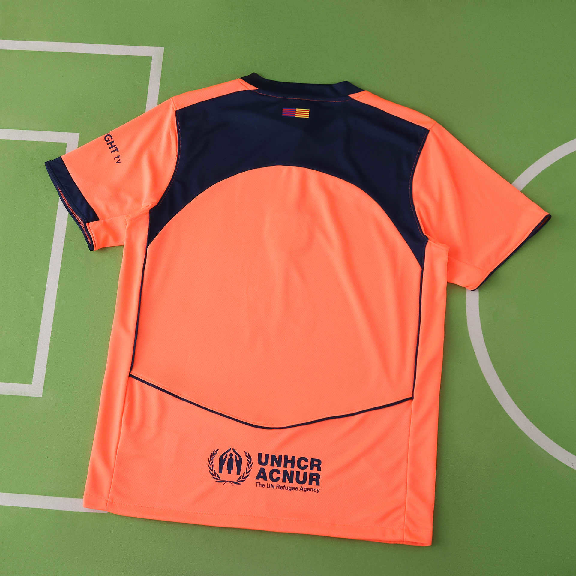 Barcelona Third Jersey 25-26 Replica (7)