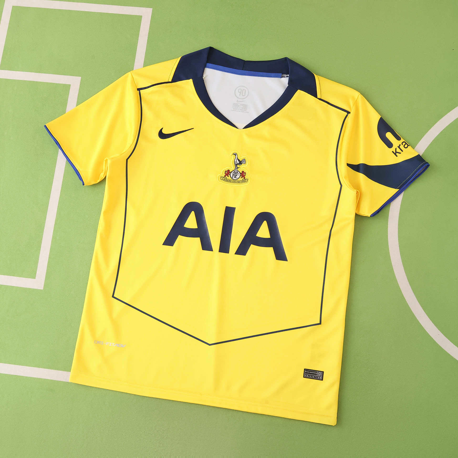 Tottenham Hotspur Third Jersey 25-26 Replica (1)
