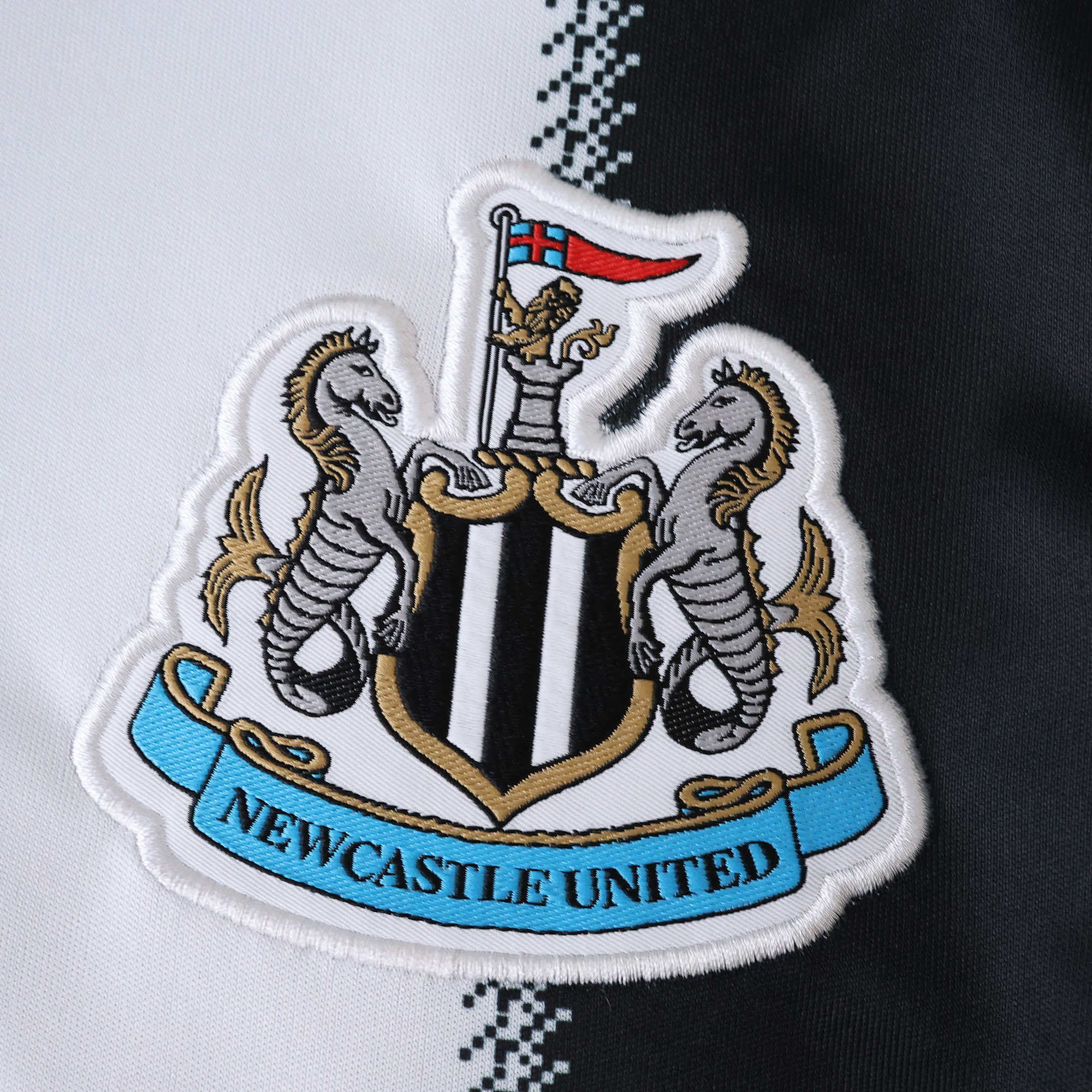 Newcastle United Home Long Sleeves 25-26 Replica (3)