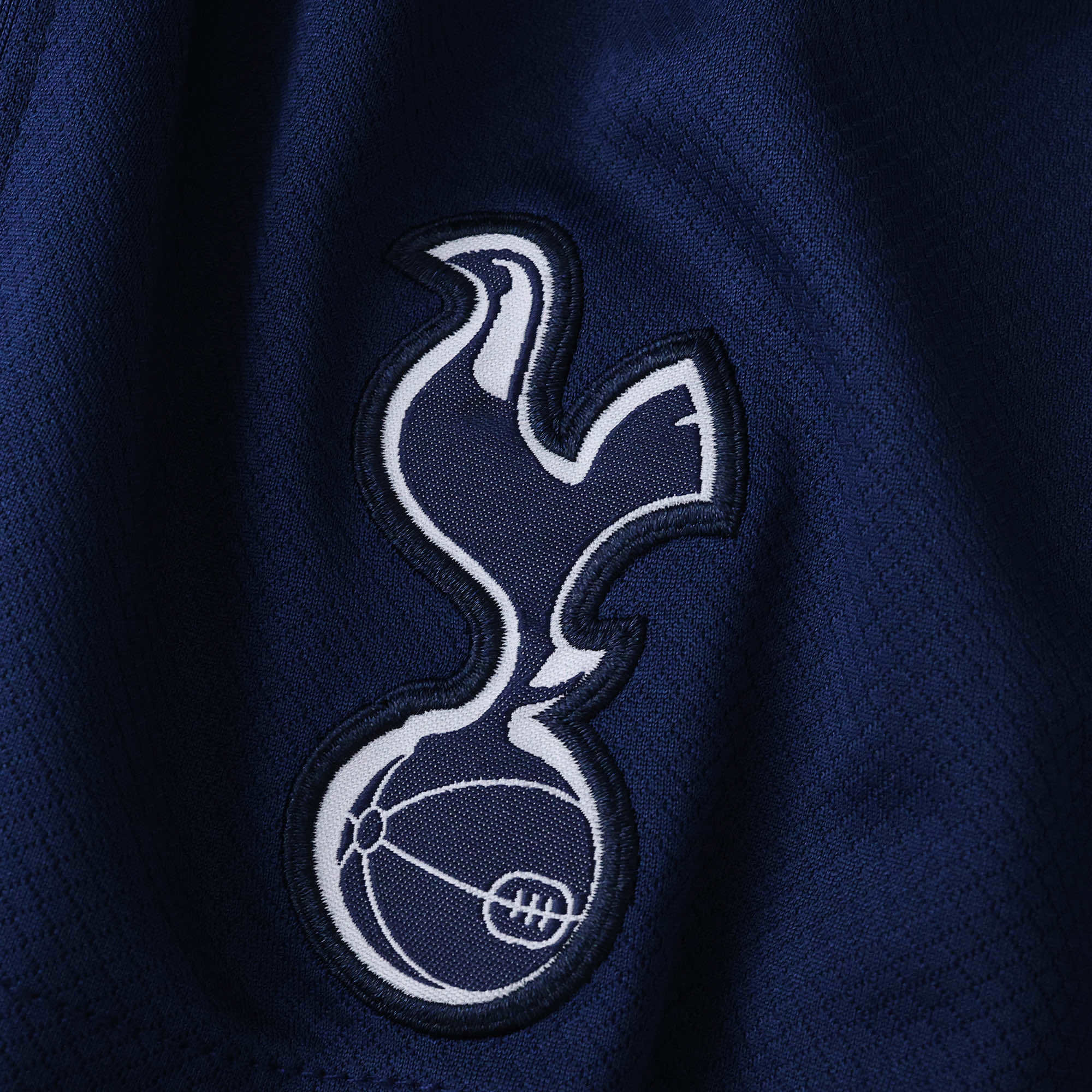Tottenham Hotspur Home 25-26 Shorts (4)